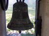 2007 - UN PRIMO PIANO DELLA CAMPANA CHE SI TROVA SUL CAMPANILE DELLA CHIESA DI ROCCA ALTA E INSTALLATA NEL 1966