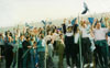 1994 - ANCORA UNA FOTO DELLO STRAORDINARIO ENTUSIASMO DEI TIFOSI DEL ROCCARAVINDOLA DOPO LA VITTORIA DEL CAMPIONATO DI ECCELLENZA NELL'ULTIMA GARA A S.GIACOMO